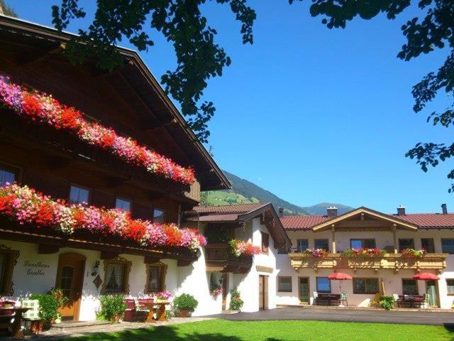 Landhaus Gredler Mayrhofen Zewnętrze zdjęcie