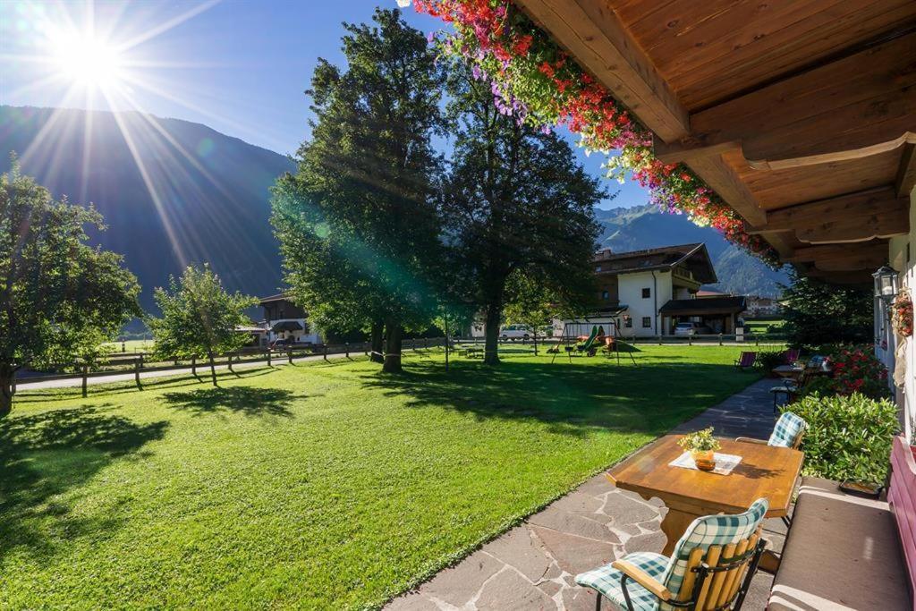 Landhaus Gredler Mayrhofen Zewnętrze zdjęcie